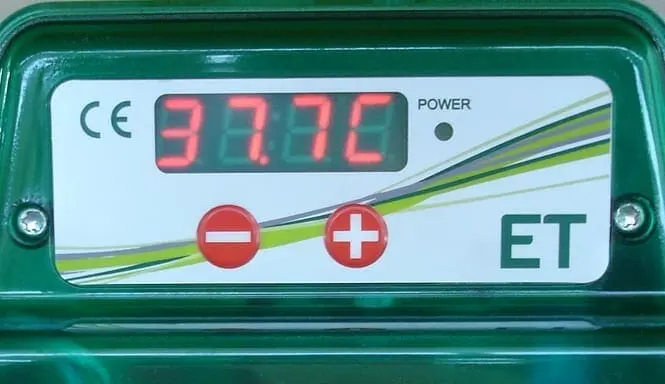 River Systems Eggtech 24 Egg Incubator Automatic - Image 3